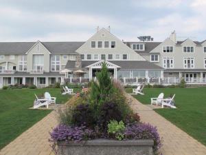 inn-by-the-sea